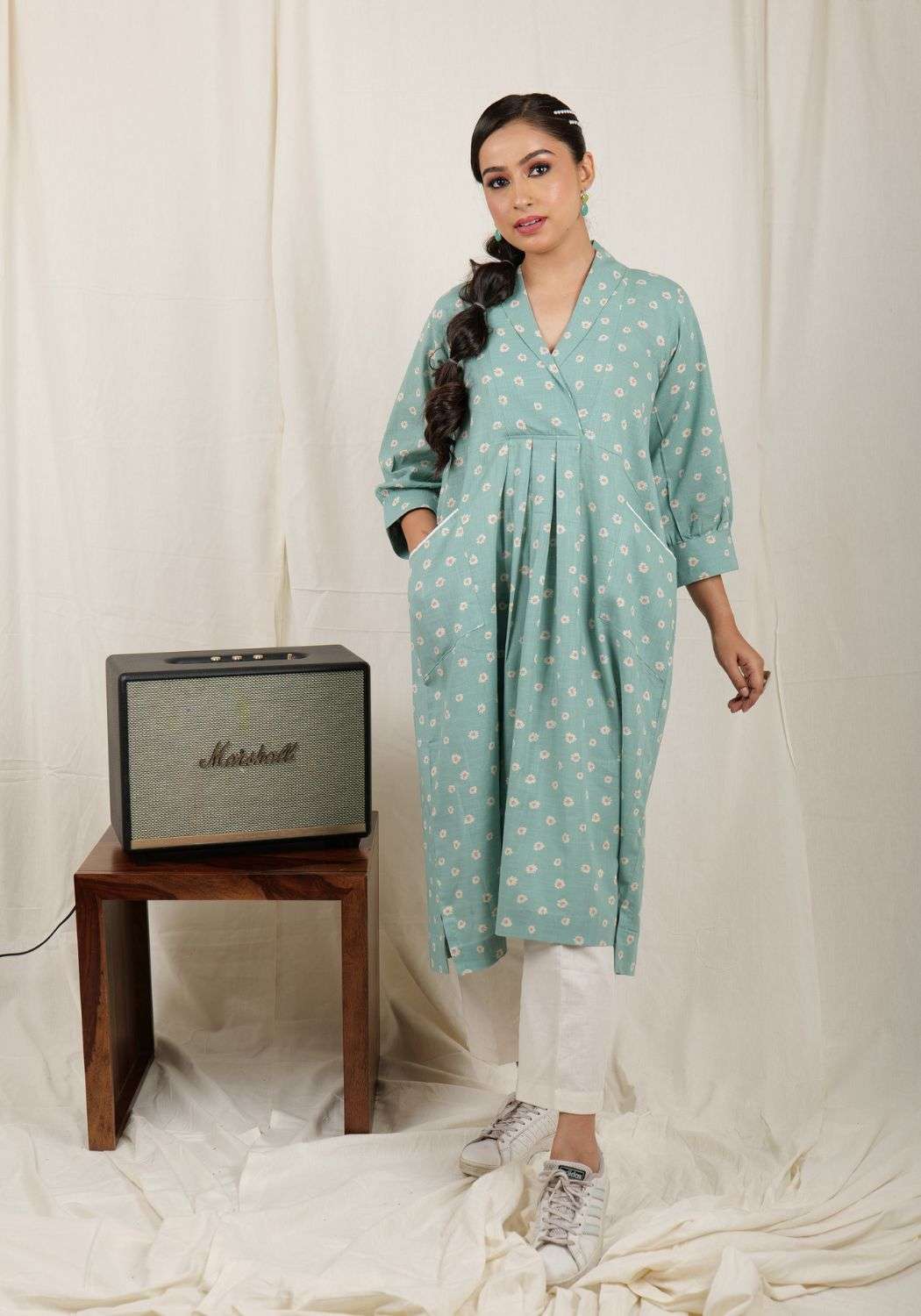 Inddus Sea Green Embroidered Kurti Pant Set With Dupatta Price in India,  Full Specifications & Offers | DTashion.com
